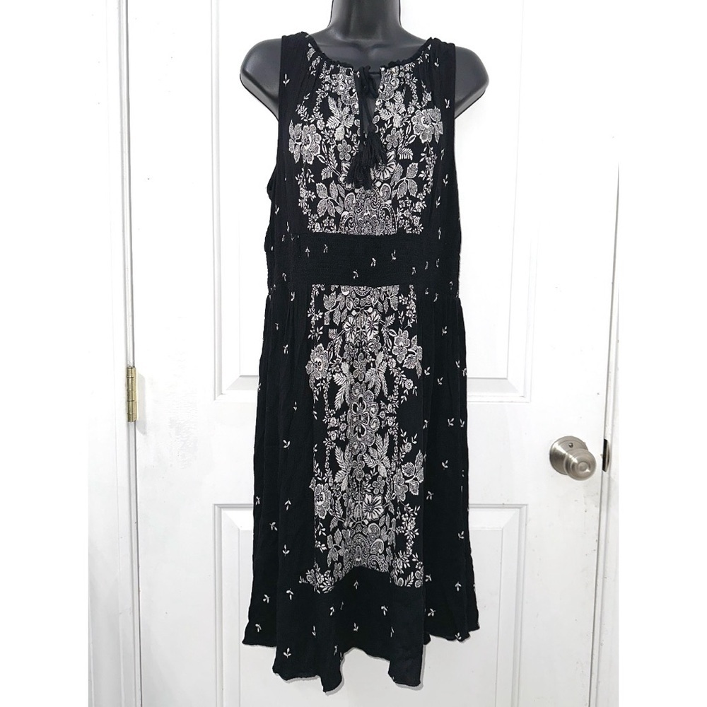 Bila Black floral boho crepe gauze dress size Large